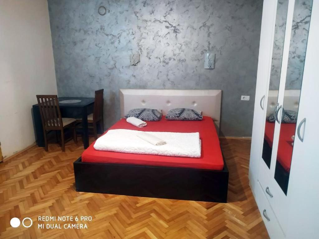 Old Town Rooms Podgorica Exterior photo